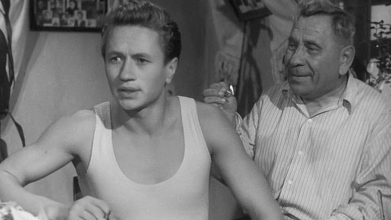 кадр из фильма Максим Перепелица