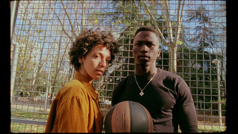 кадр из фильма Distant Lights