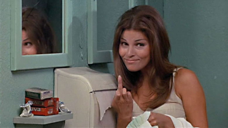 кадр из фильма Недотепы