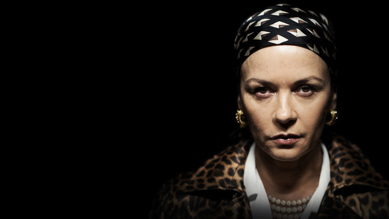 кадр из фильма Cocaine Godmother