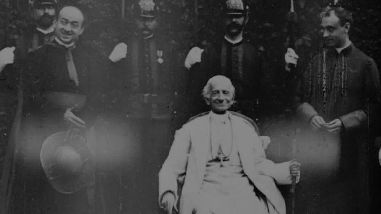 кадр из фильма Pope Leo XIII Being Seated Bestowing Blessing