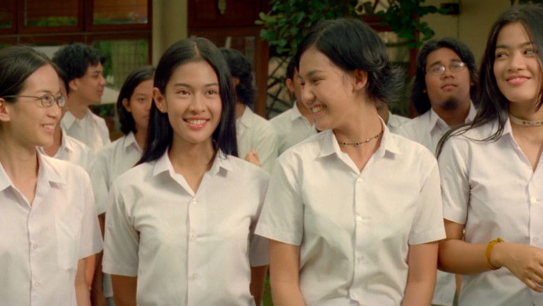 кадр из фильма Ada Apa dengan Cinta?