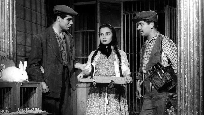 кадр из фильма Üç Arkadaş