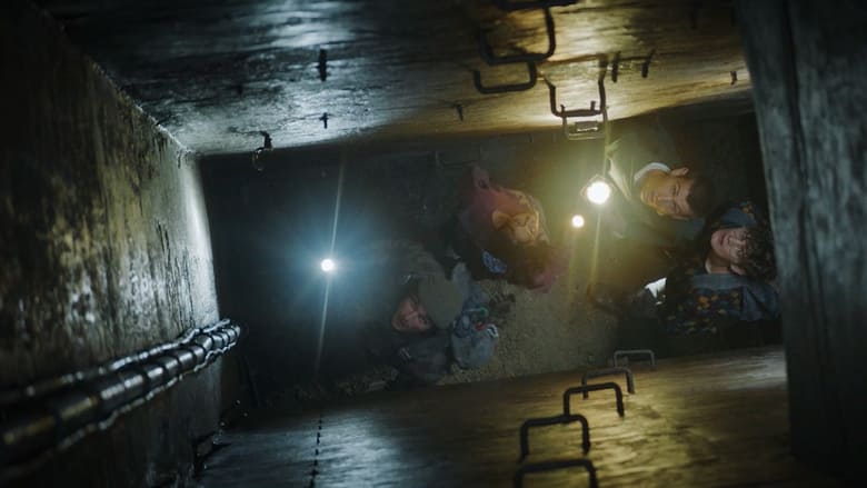 кадр из фильма Подземный ужас