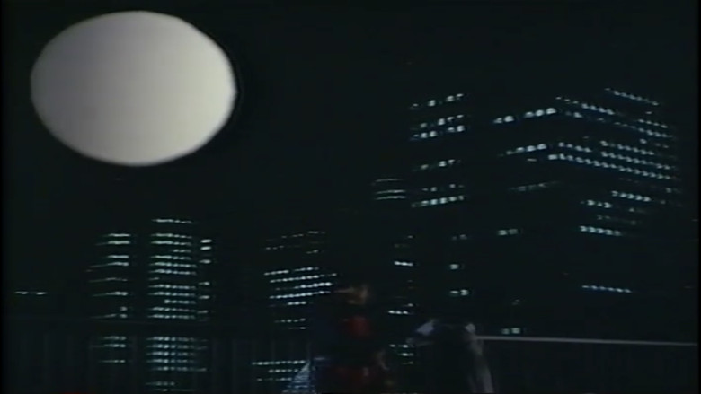 кадр из фильма 悶絶OL 異常な前戯