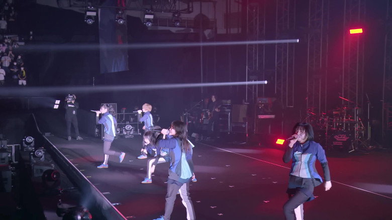 кадр из фильма BiSH SPARKS “This is not BiSH except BiSH” EPiSODE 4 at 日本ガイシホール