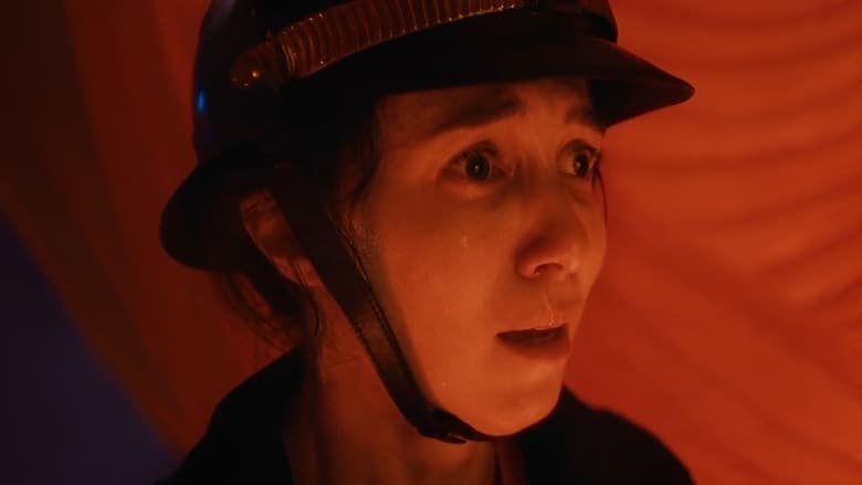 кадр из фильма Объятия матери