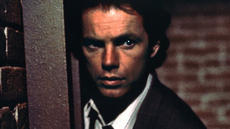 кадр из фильма The Great Pretender