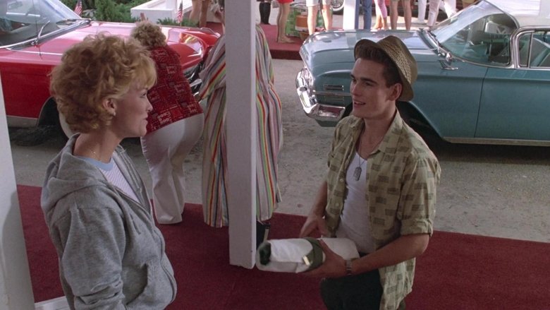 кадр из фильма The Flamingo Kid