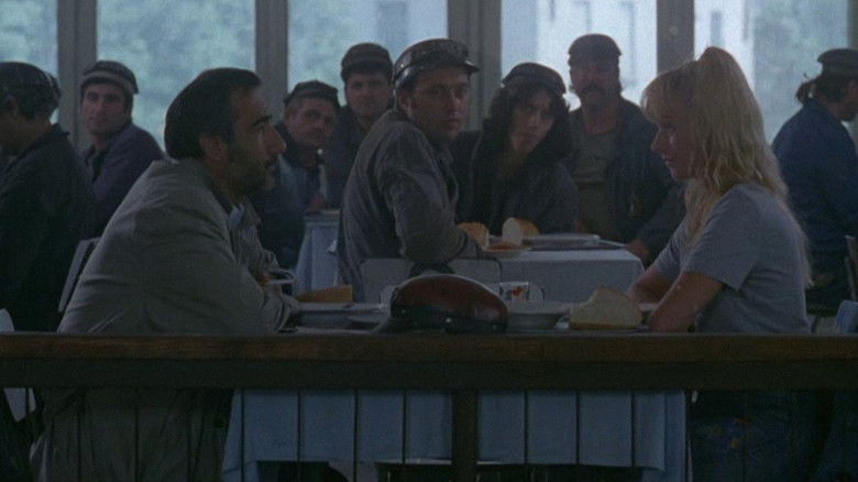 кадр из фильма Prea târziu