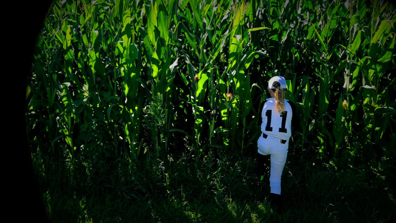 кадр из фильма Shutout! The Battle American Women Wage to Play Baseball