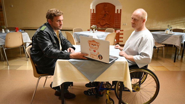 кадр из фильма Драма с императорским омлетом