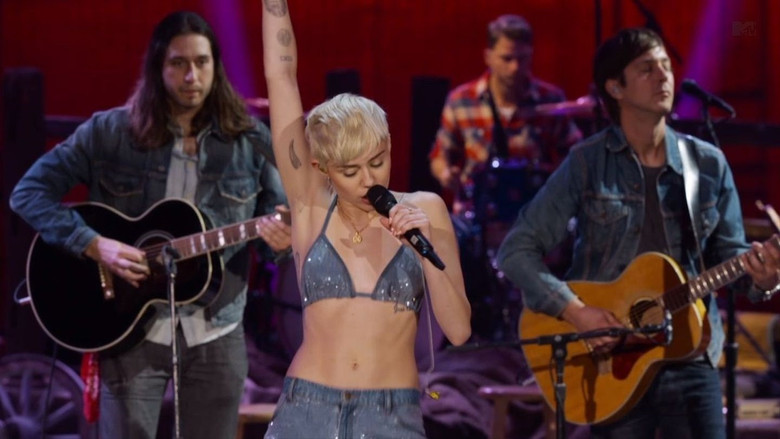 кадр из фильма Miley Cyrus: MTV Unplugged