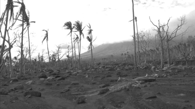 кадр из фильма Kagadanan sa Banwaan Ning mga Engkanto