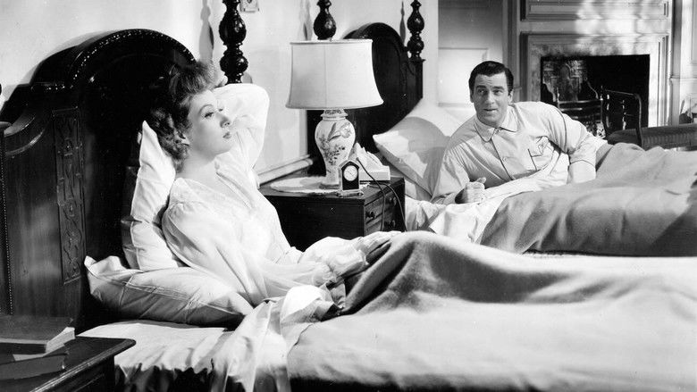 кадр из фильма Миссис Минивер