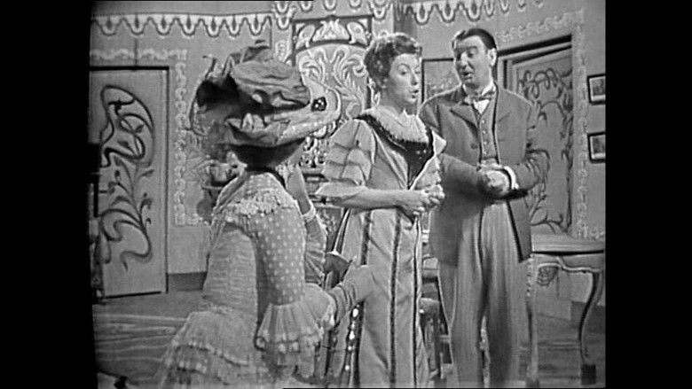 кадр из фильма Блоха в ухе