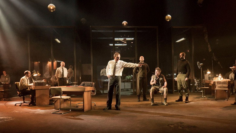 кадр из фильма National Theatre Live: Antigone