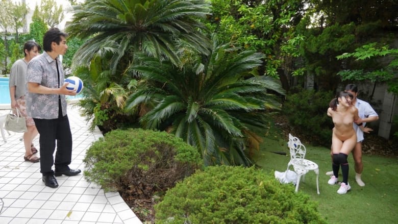 кадр из фильма 露出悦楽 美人若妻は羞恥の虜 春原未来