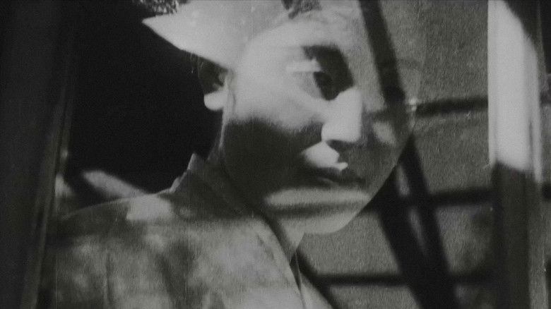 кадр из фильма Перекрёсток молодости