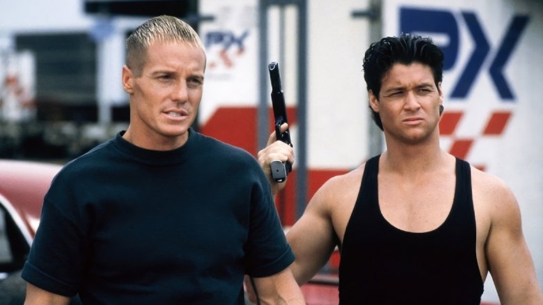 кадр из фильма Киборг-полицейский 3