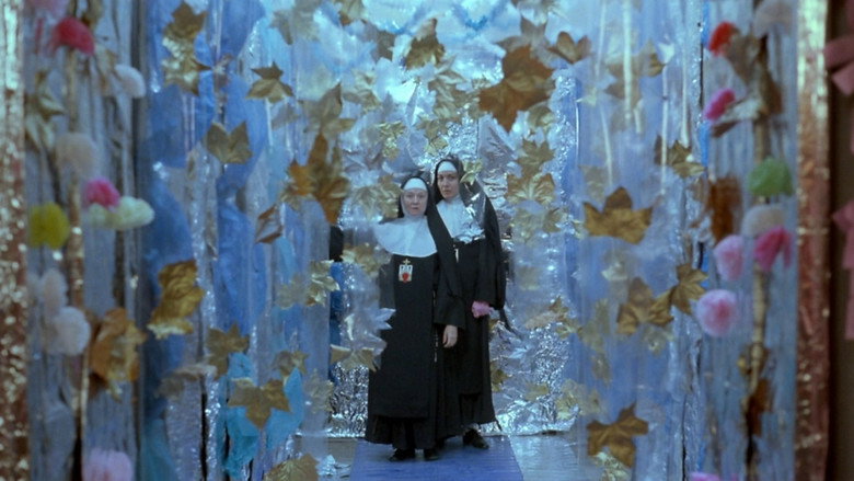 кадр из фильма Нескромное обаяние порока