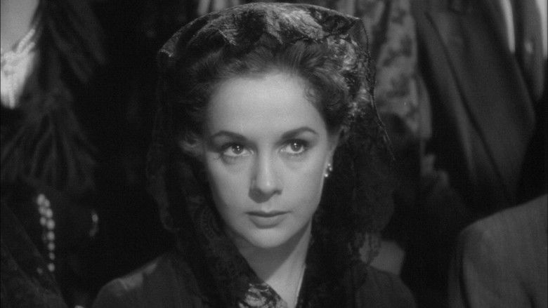 кадр из фильма Он