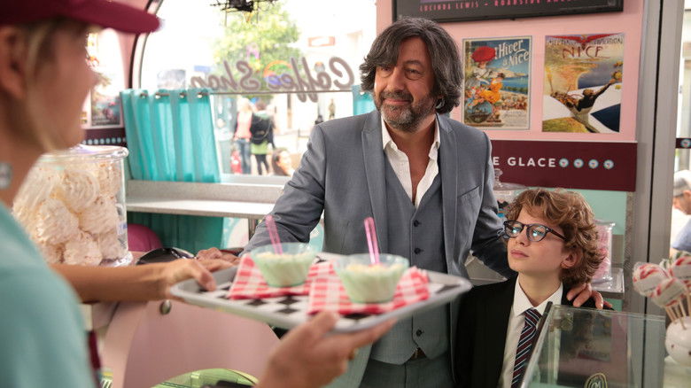 кадр из фильма Красавчик со стажем