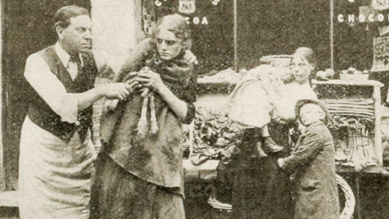 кадр из фильма For Her People