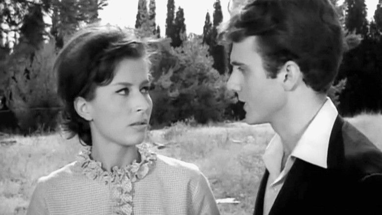 кадр из фильма Τα μυστικά της αμαρτωλής Αθήνας