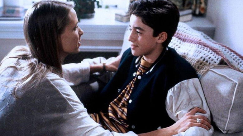 кадр из фильма Новичок года