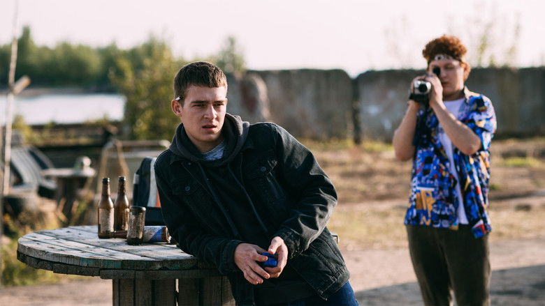 кадр из фильма 1000 дешевых зажигалок