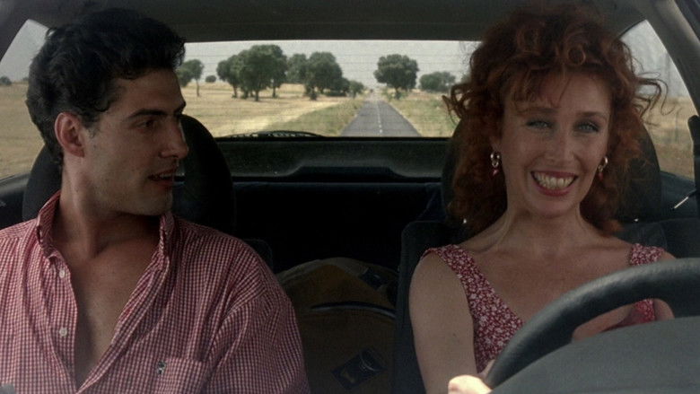 кадр из фильма Кика