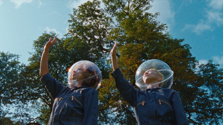 кадр из фильма Erogenesis