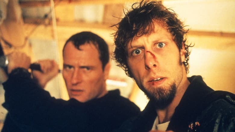 кадр из фильма Верняк