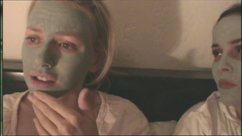 кадр из фильма Элли Паркер