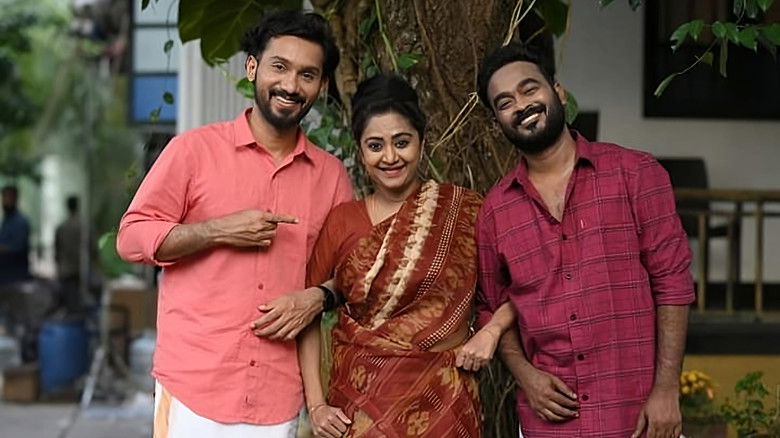 кадр из фильма Point Range