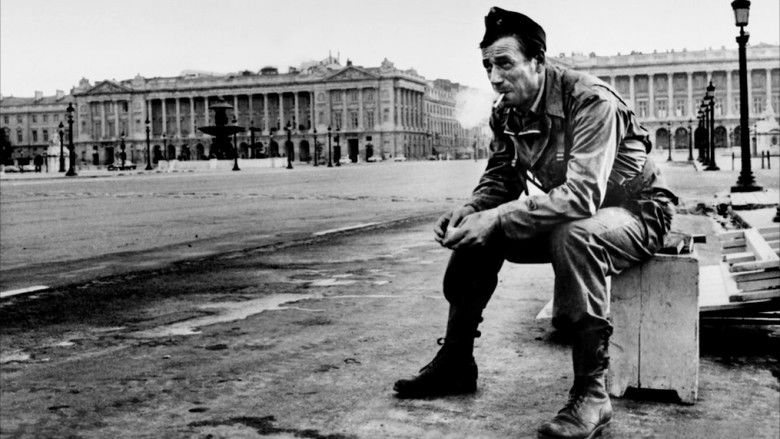 кадр из фильма Горит ли Париж?