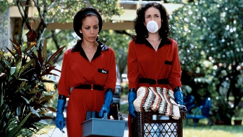 кадр из фильма Запёкшаяся кровь