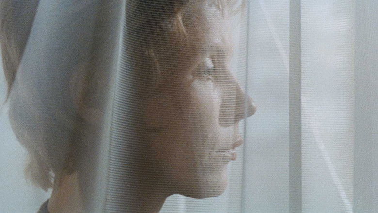 кадр из фильма Прикосновение