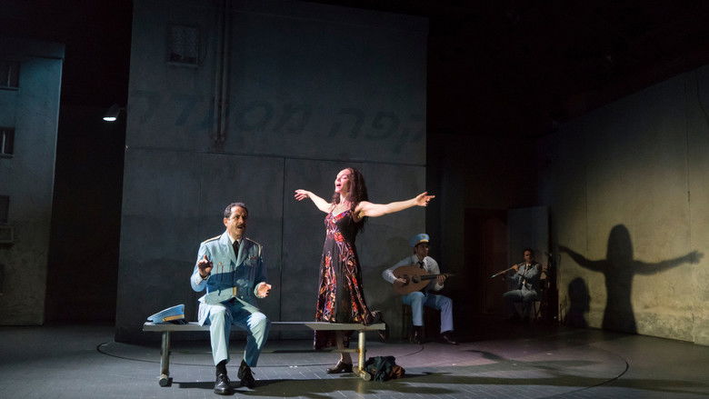 кадр из фильма Визит оркестра