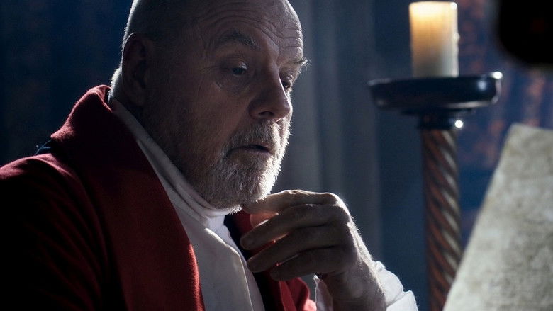 кадр из фильма Присягнувшая тьме