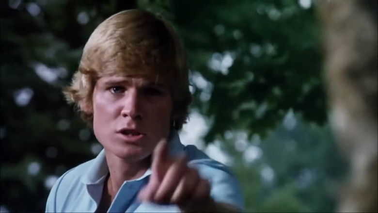 кадр из фильма Выродок