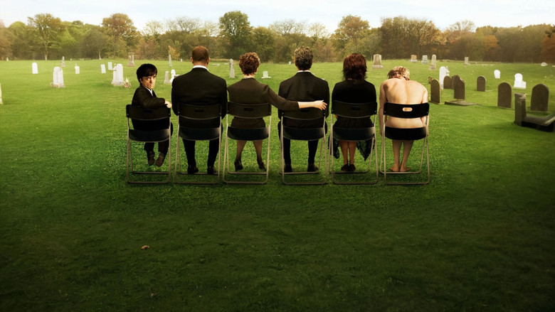 кадр из фильма Смерть на похоронах