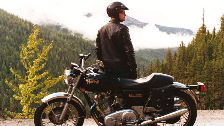 кадр из фильма Одна неделя