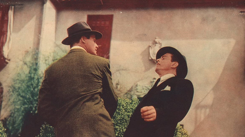 кадр из фильма Don't Gamble with Strangers