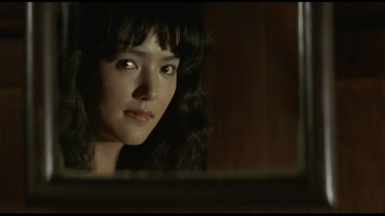 кадр из фильма 愛獣　襲る!