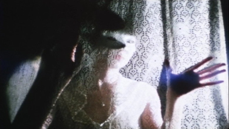 кадр из фильма Double Labyrinthe