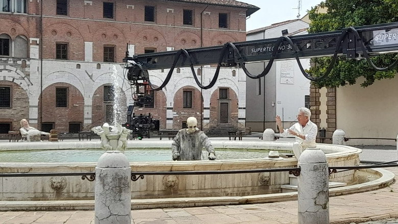 кадр из фильма Tower Stories