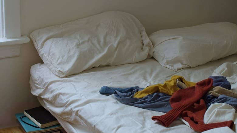 кадр из фильма L'Armari Vivent