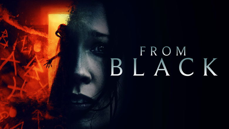 кадр из фильма Астрал. Женщина в чёрном